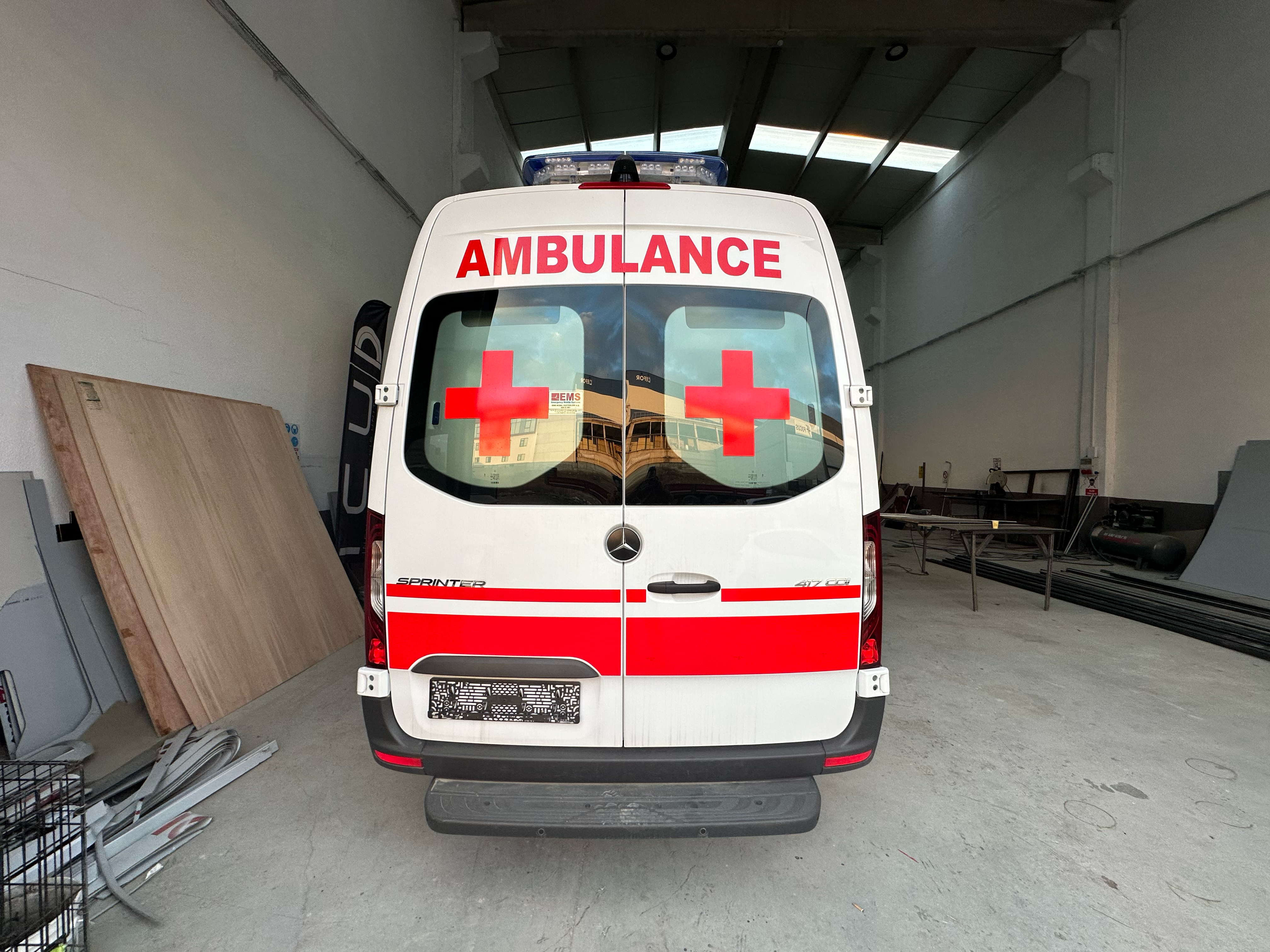 Mercedes Sprinter 417 Ambulance8 Mercedes Sprinter 417 Ambulance8